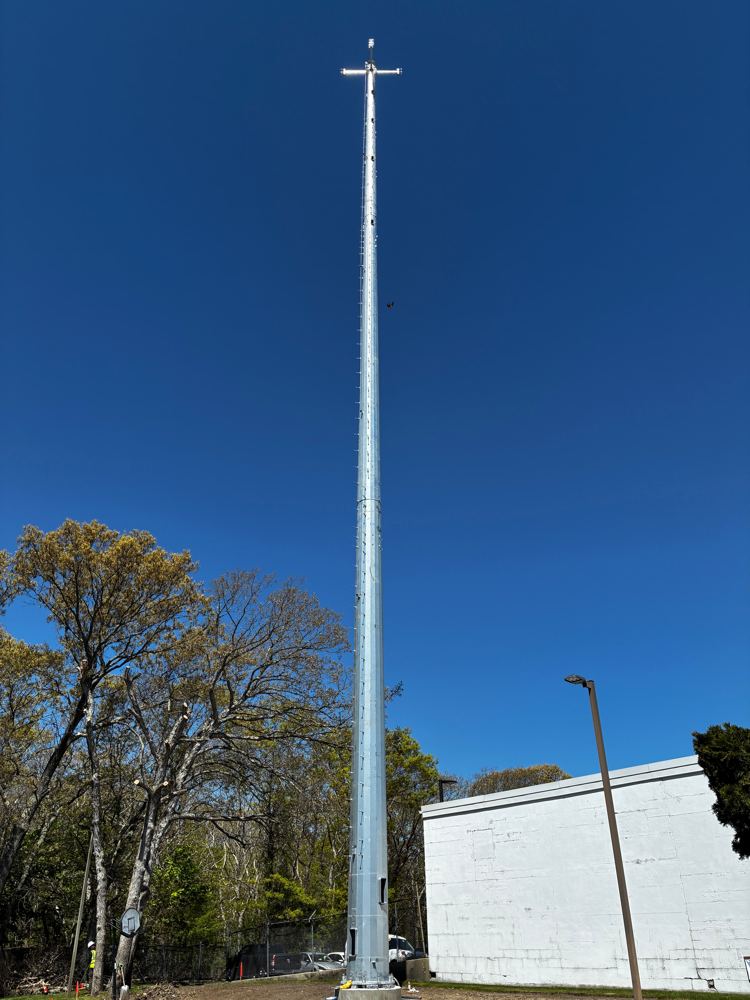 Monopole installation